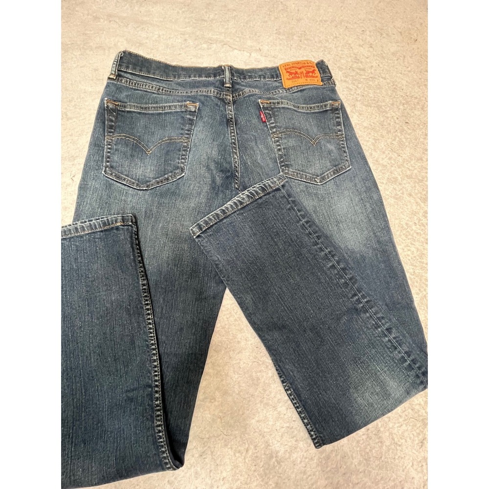 Levis 514 Straight Fit Mens Jeans Blue Denim Medium Wash W33 L32